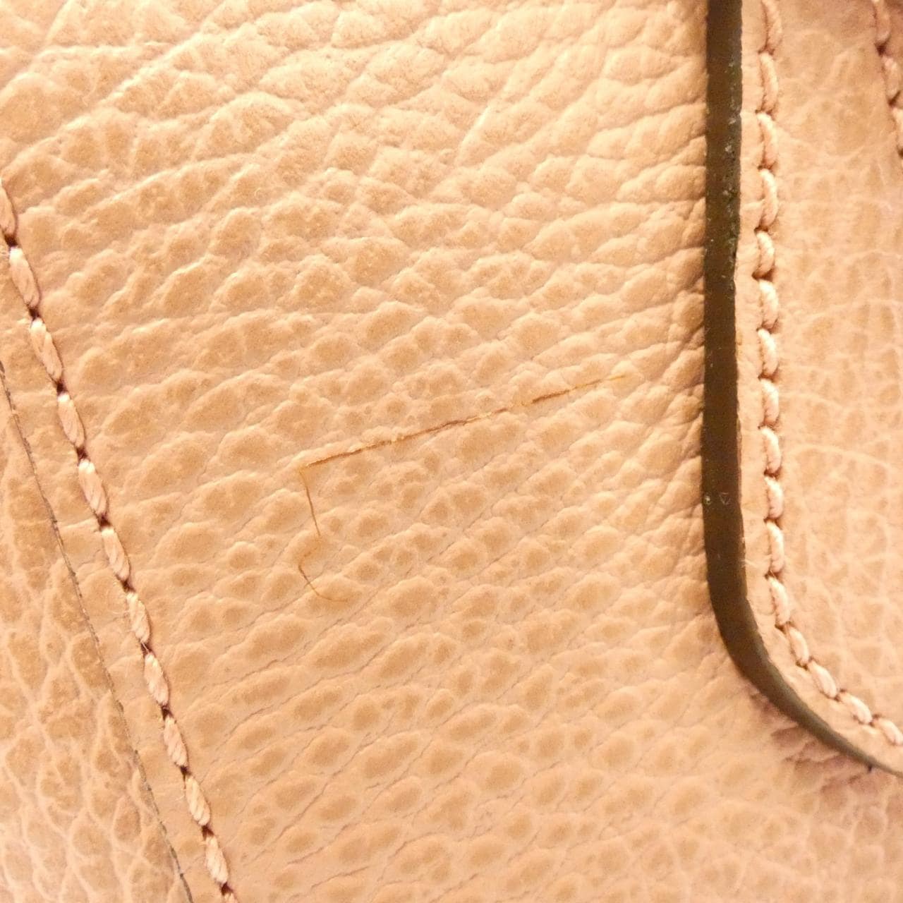 グッチ 368827 CAO0G バッグ