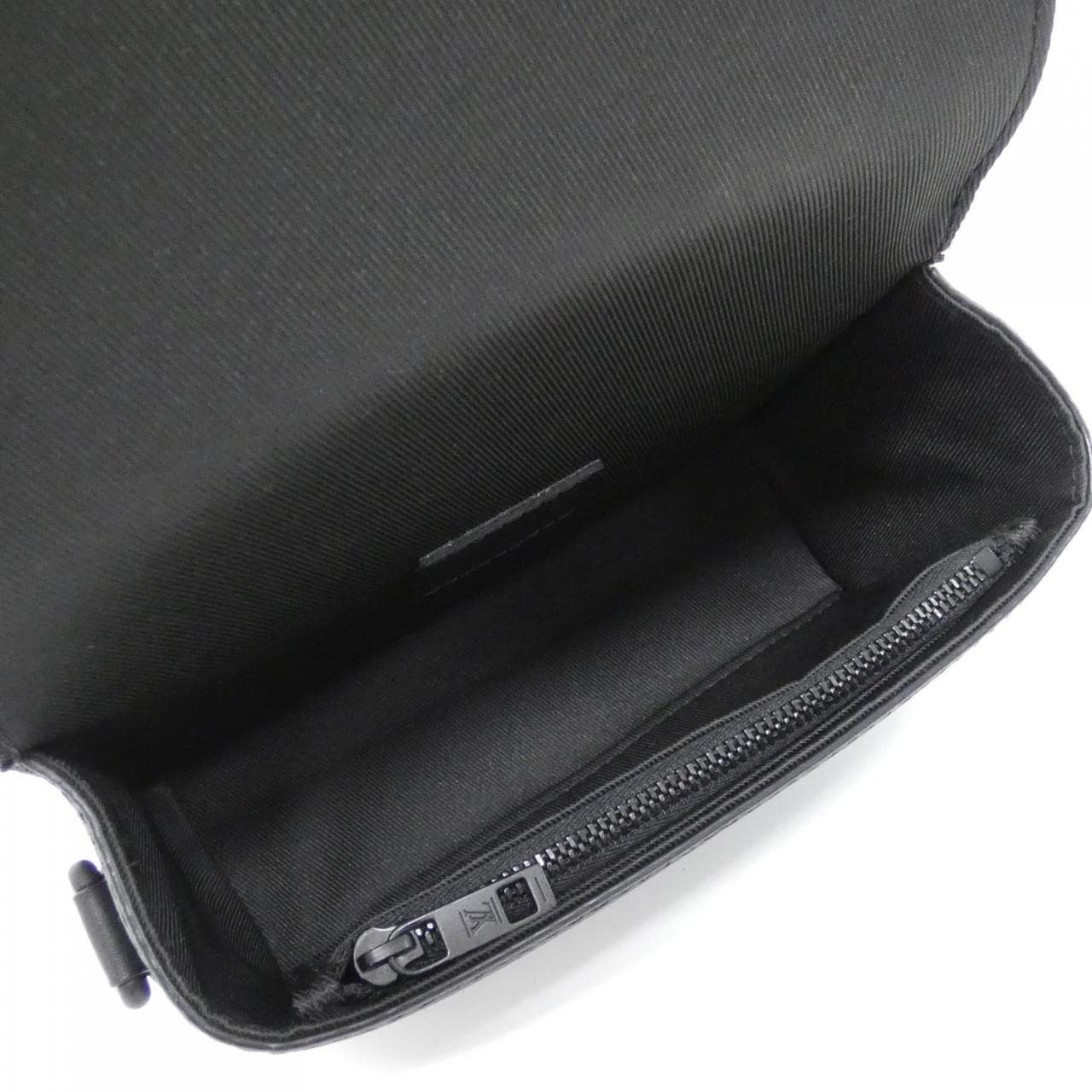 ルイヴィトン LVアエログラム ファストライン ウエアラブル ウォレット M82085 ショルダーバッグ