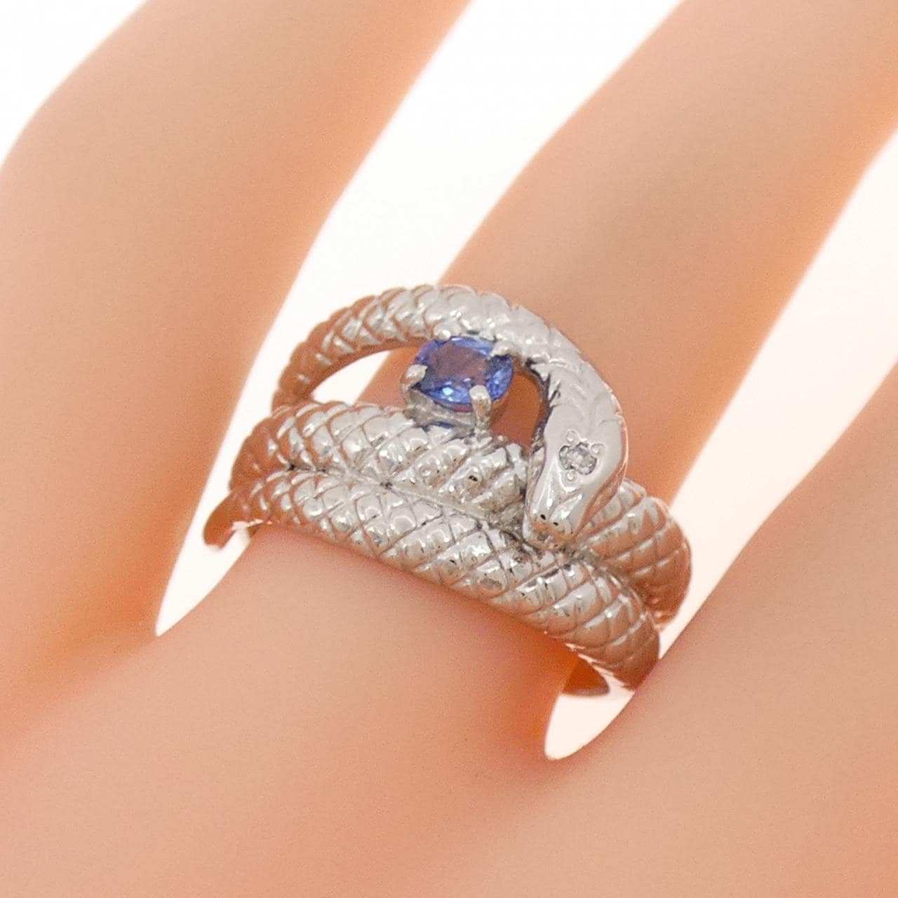 PT900 スネーク サファイヤ リング