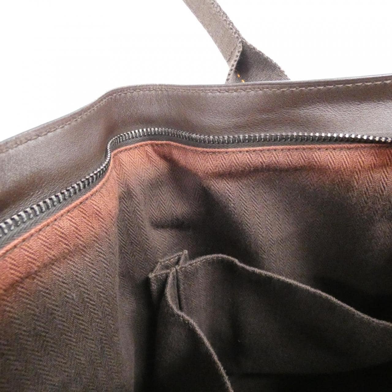 エルメス キャラバン ヴェルティカル MM 049022CK バッグ