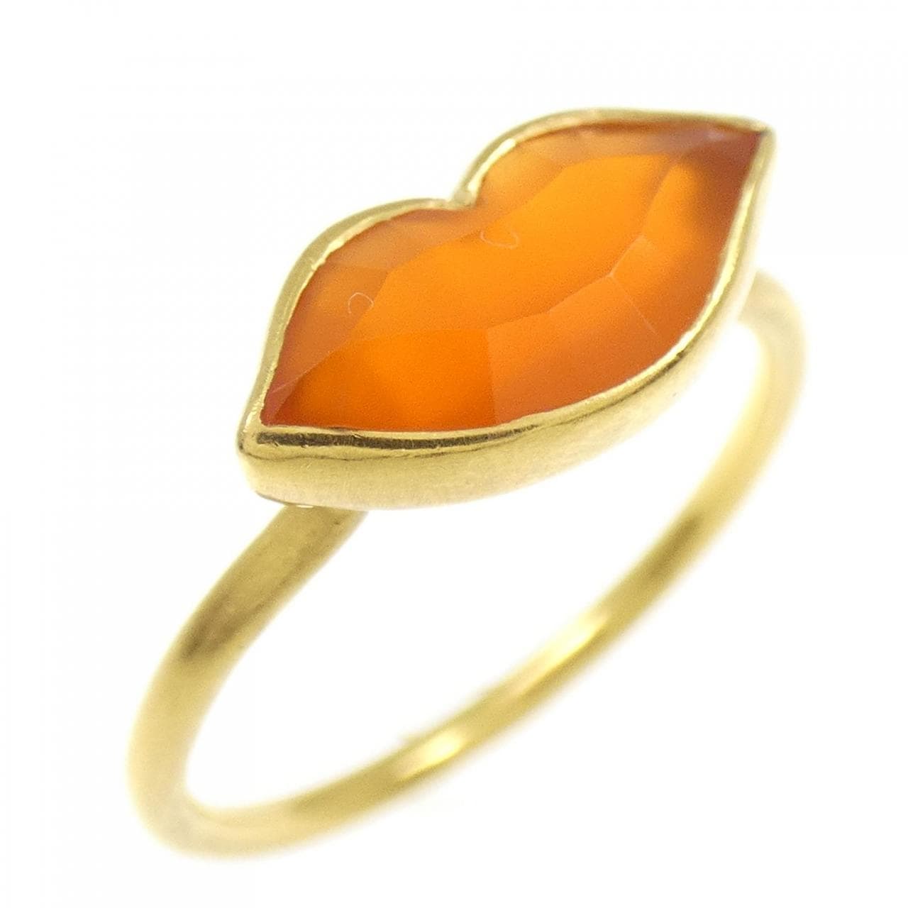 マリエレーヌ･ドゥ･タイヤック テンダー キス スモール リング