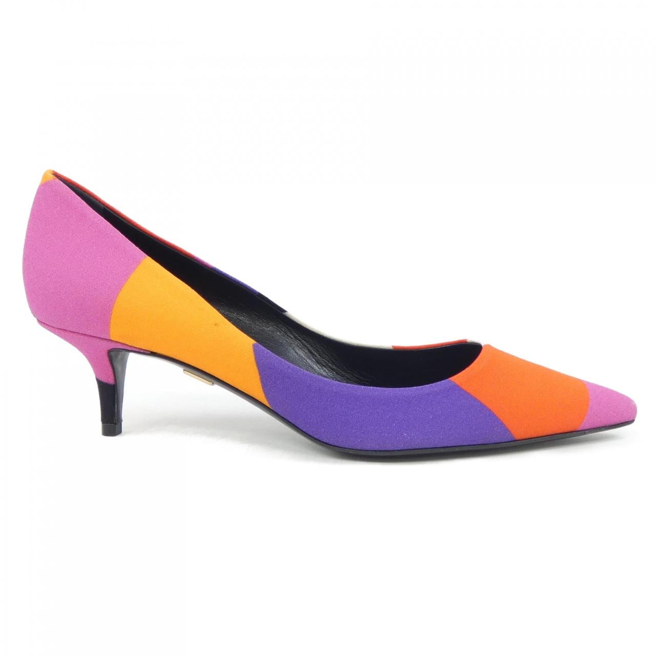 ロジェヴィヴィエ ROGER VIVIER パンプス