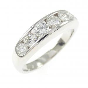 PT900 ダイヤモンド リング 1.00CT