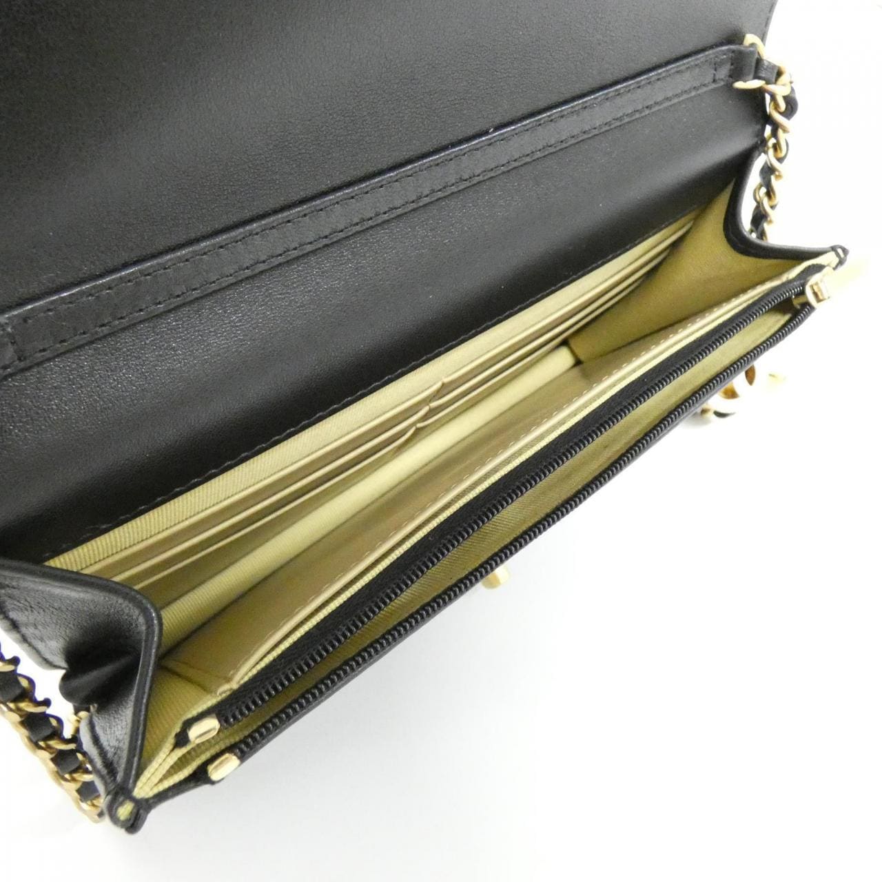 CHANEL AP3938 鏈條錢包