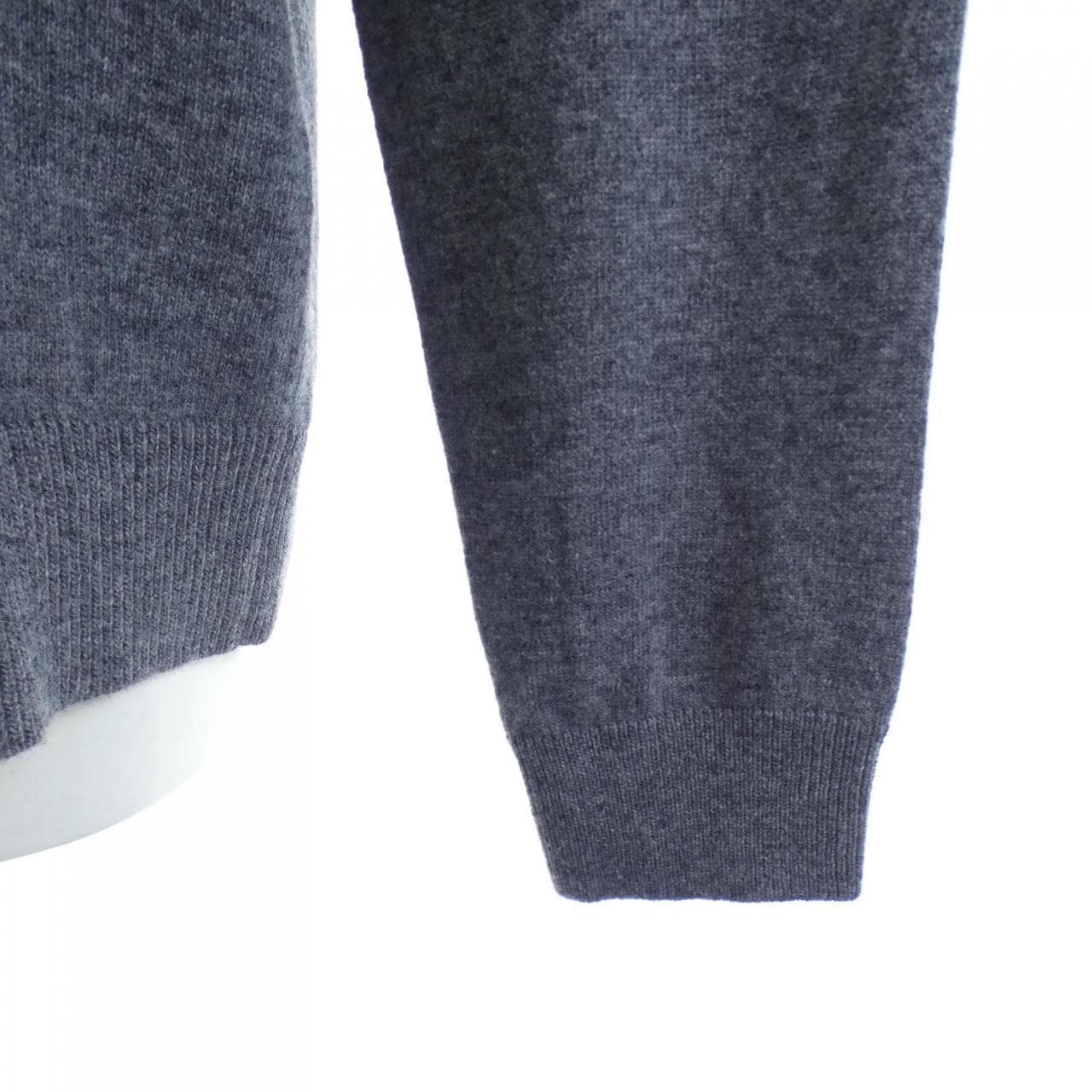 ヴァレンティノ VALENTINO NV3KC21Y4HJ ニット