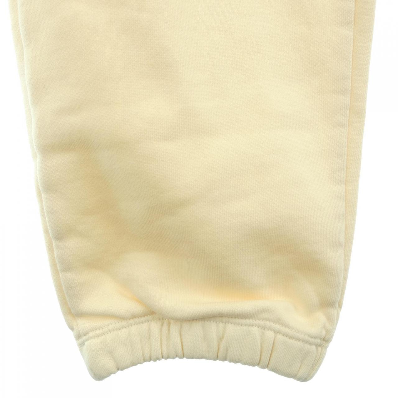 メゾンキツネ MAISON KITSUNE パンツ