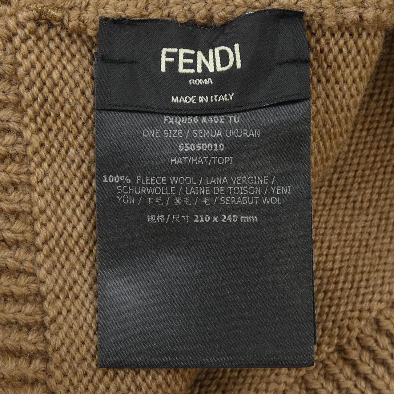 フェンディ FENDI FXQ056 A40E TU ニットキャップ