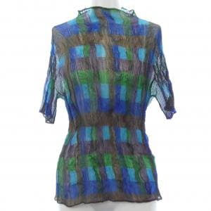 イッセイミヤケ ISSEY MIYAKE IM04FJ927 トップス