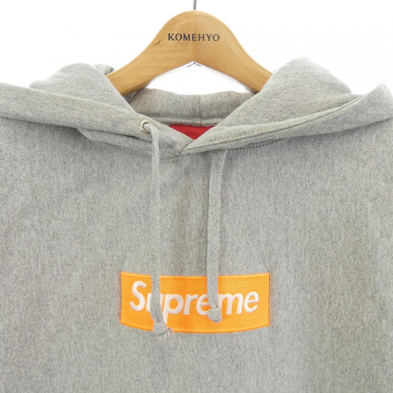 シュプリーム SUPREME パーカー