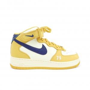 ナイキ NIKE スニーカー