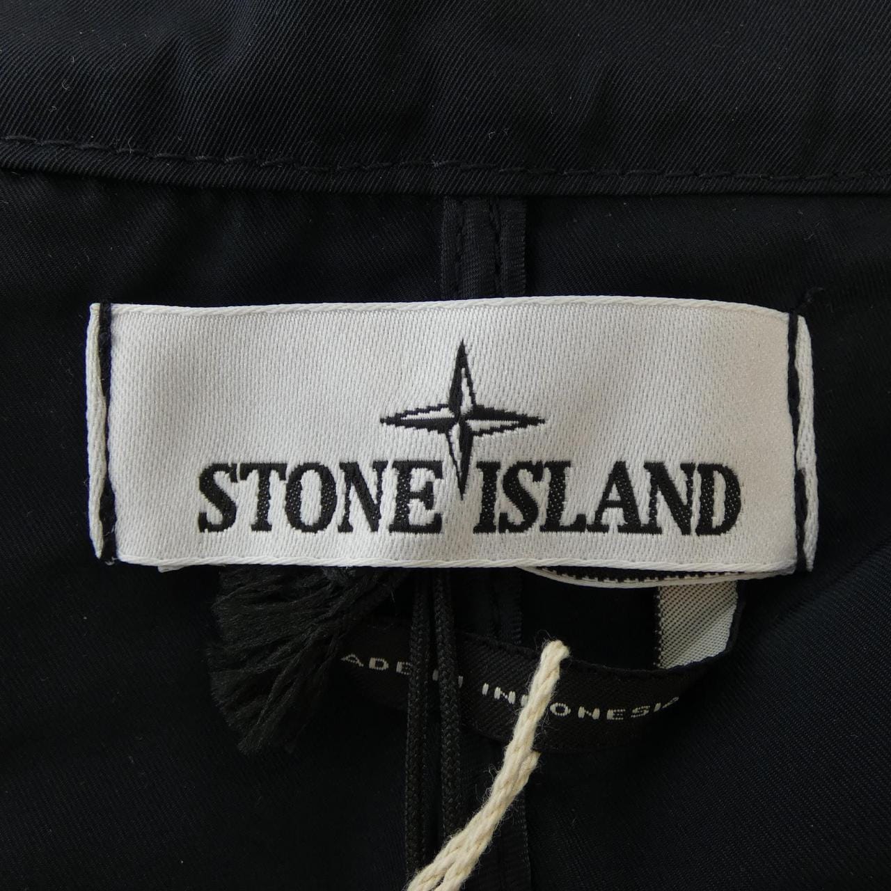 ストーンアイランド STONE ISLAND ブルゾン