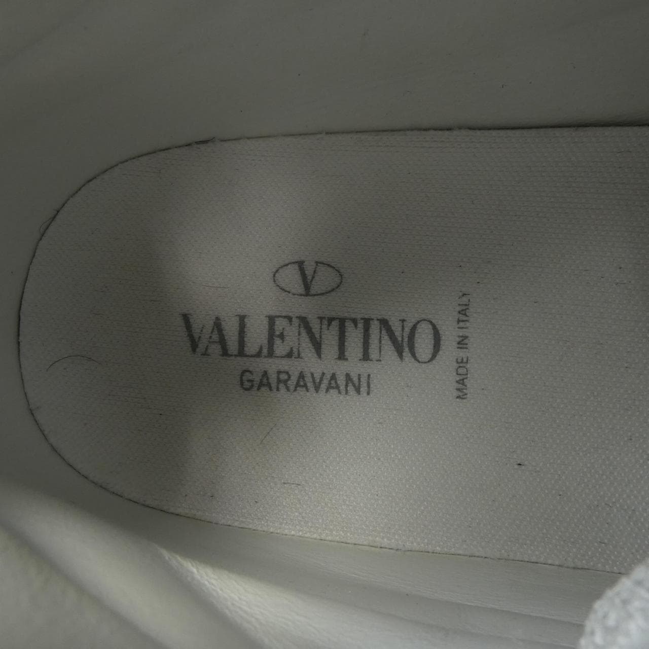 ヴァレンティノガラヴァーニ VALENTINO GARAVANI スニーカー