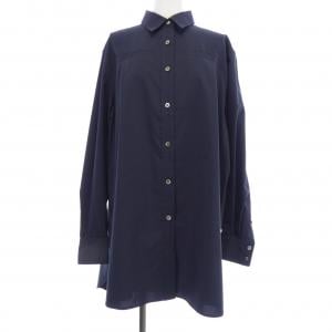 アクアスキュータム Aquascutum シャツ