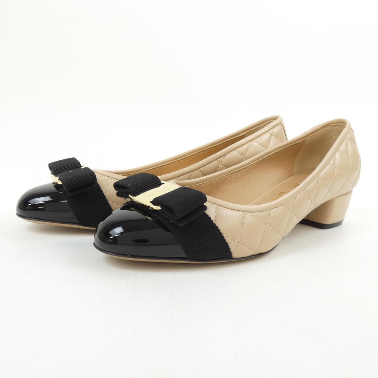 サルヴァトーレフェラガモ SALVATORE FERRAGAMO シューズ