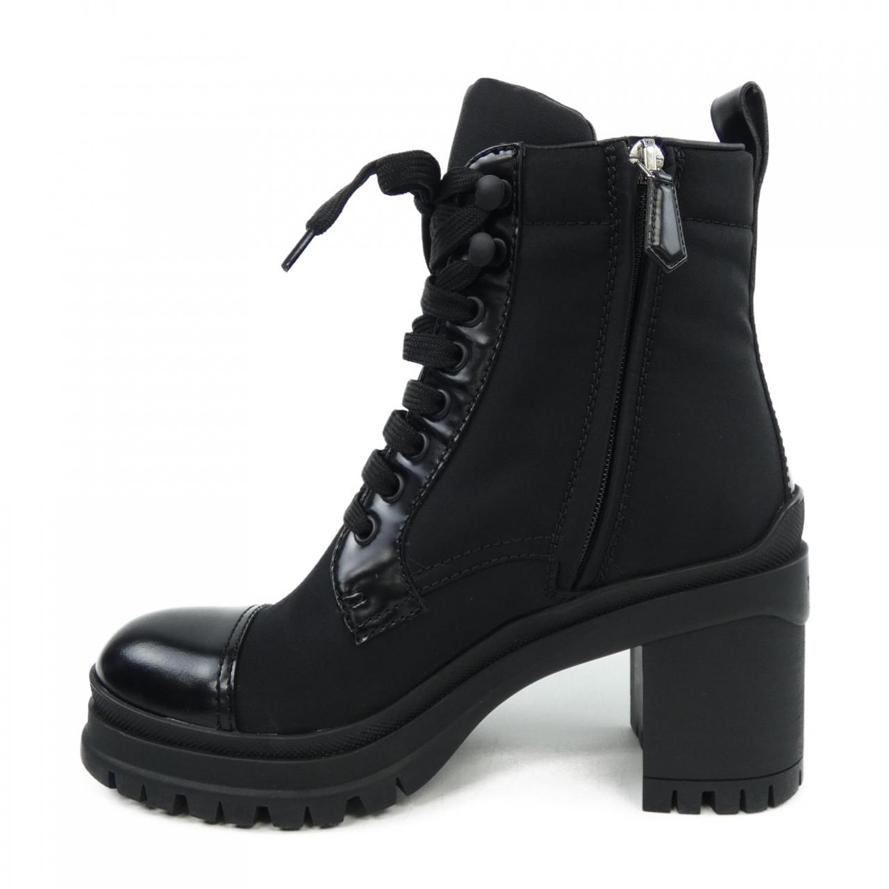 プラダ PRADA トライアングルロゴ RE-NYRON 1T708M ブーツ