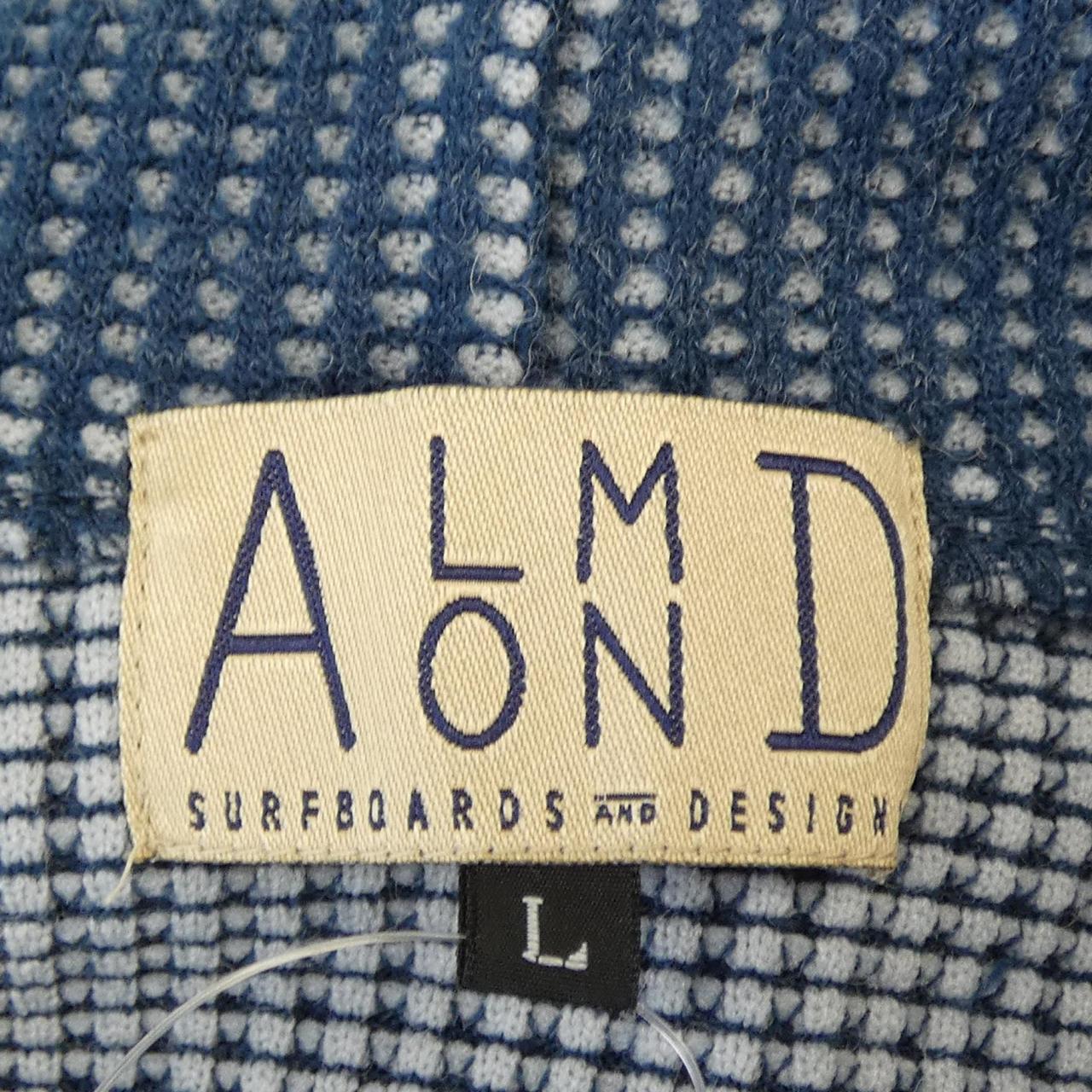 ALMOND IV2220 トップス