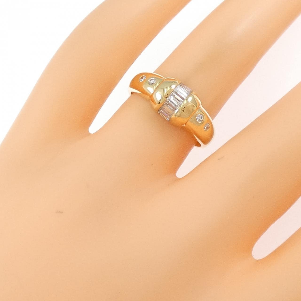 750YG ダイヤモンド リング 0.46CT