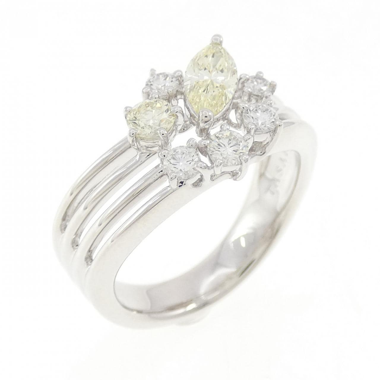 タサキ ダイヤモンド リング 0.66CT