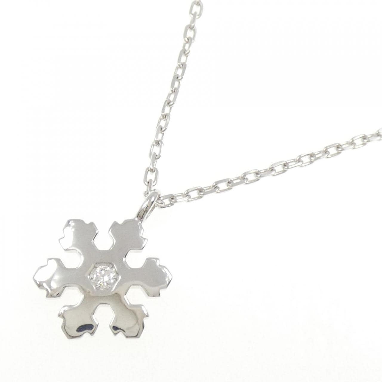 ブルガリ スノーフレイク ネックレス