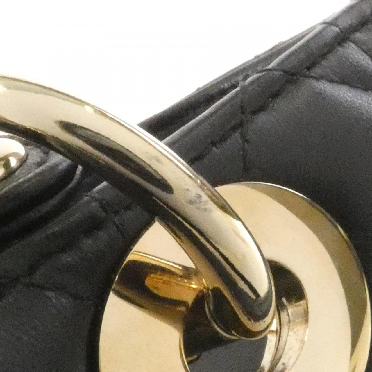 クリスチャンディオール レディ ディオール ミディアム M0565ONGE バッグ