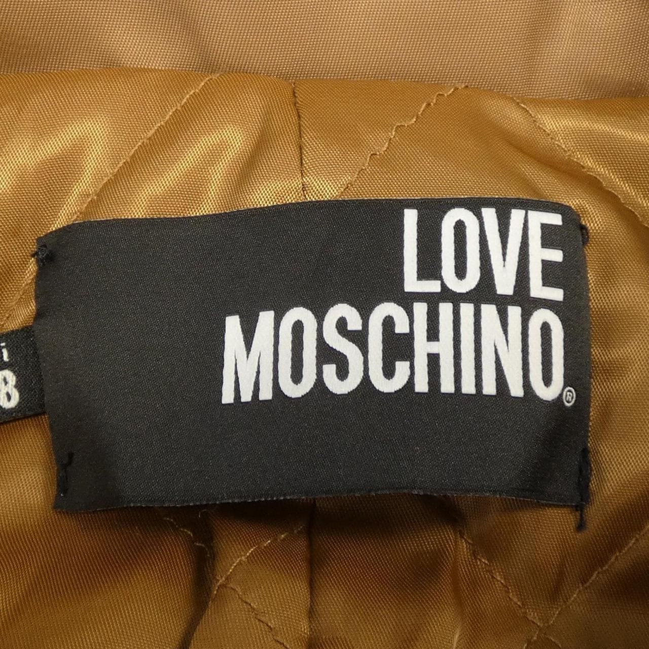 LOVE MOSCHINO爱莫斯奇诺外套
