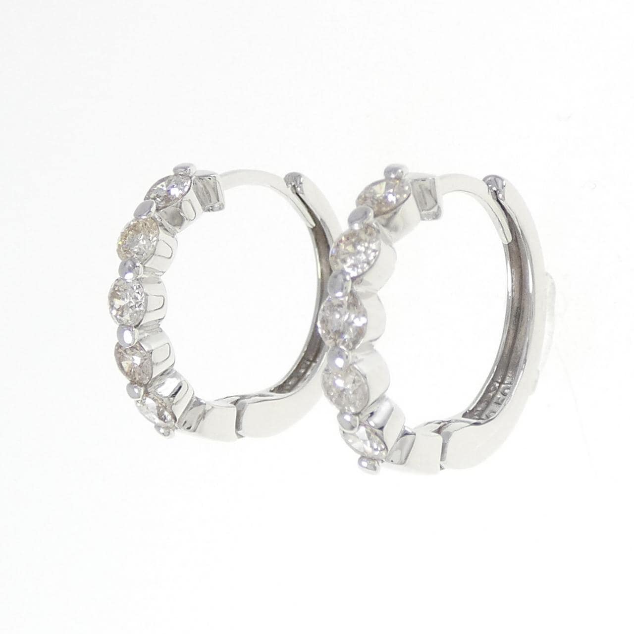K18WG ダイヤモンド ピアス 1.00CT