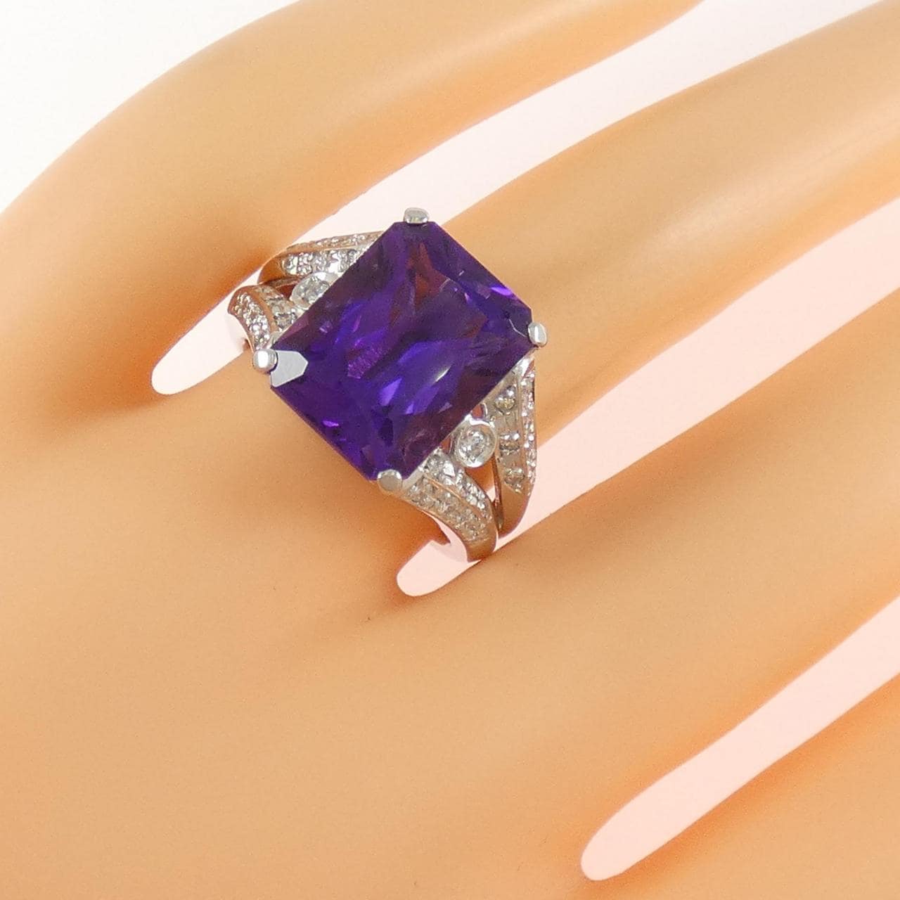 PT900 アメジスト リング 6.33CT