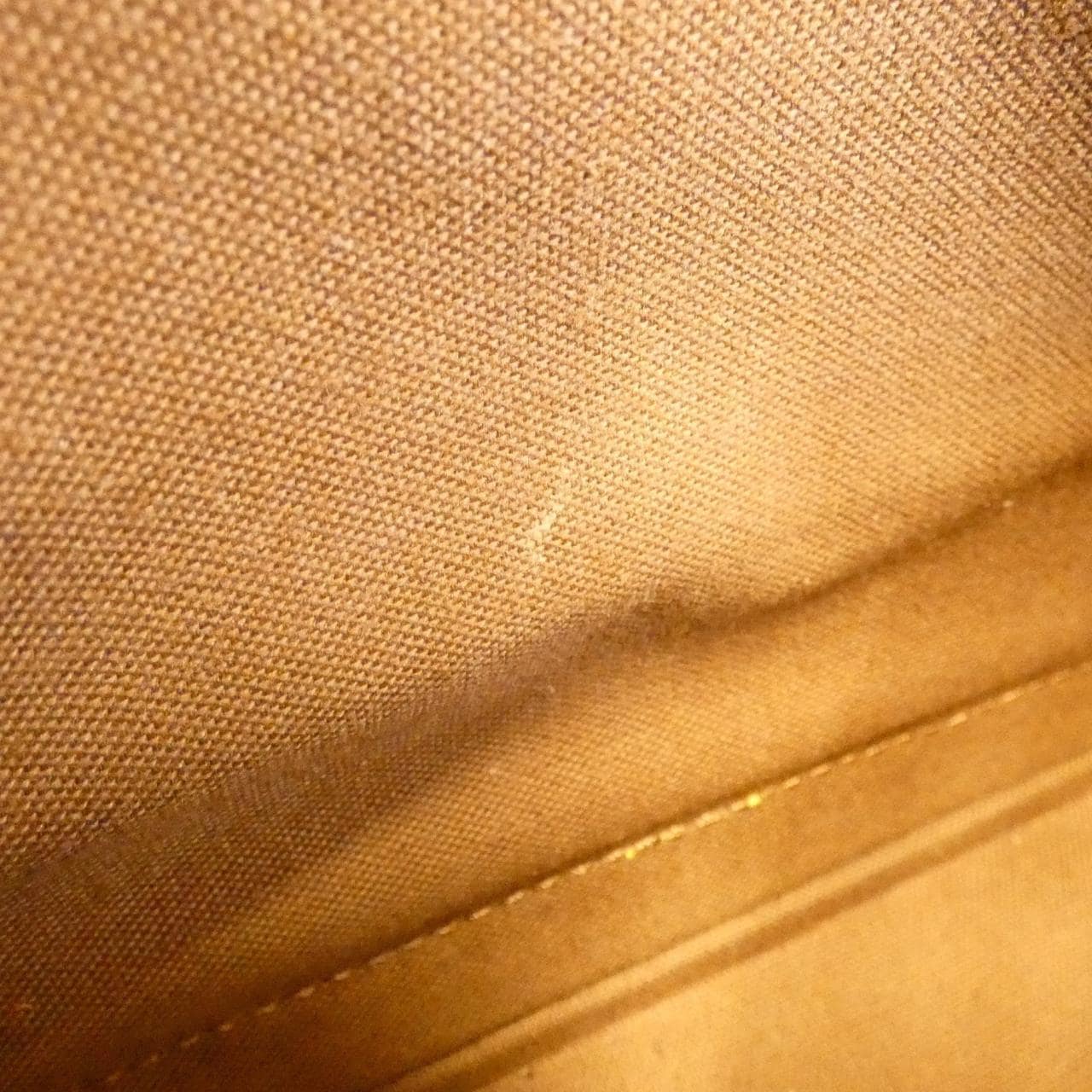 ルイヴィトン モノグラム アルマ PM M51130 バッグ