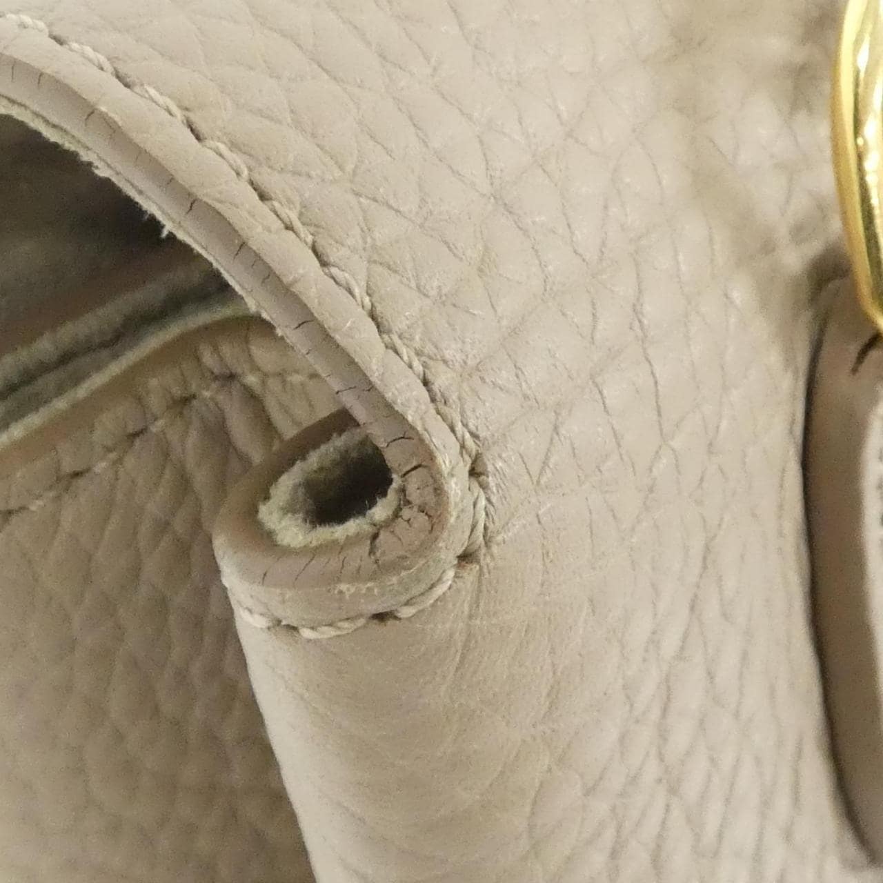 ルイヴィトン トリヨン ヴォルタ M50545 バッグ