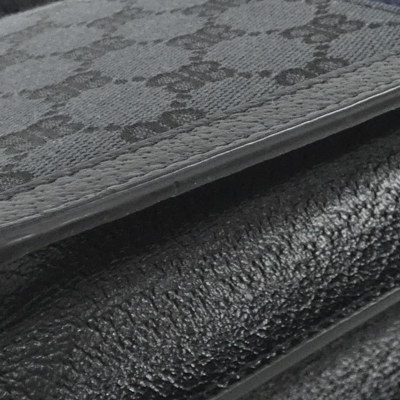 バレンシアガ ハッカー スモール 680119 2103X バッグ