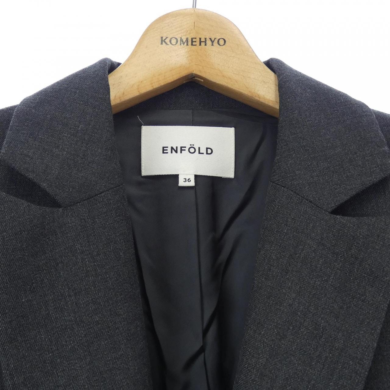 ENFOLD coat