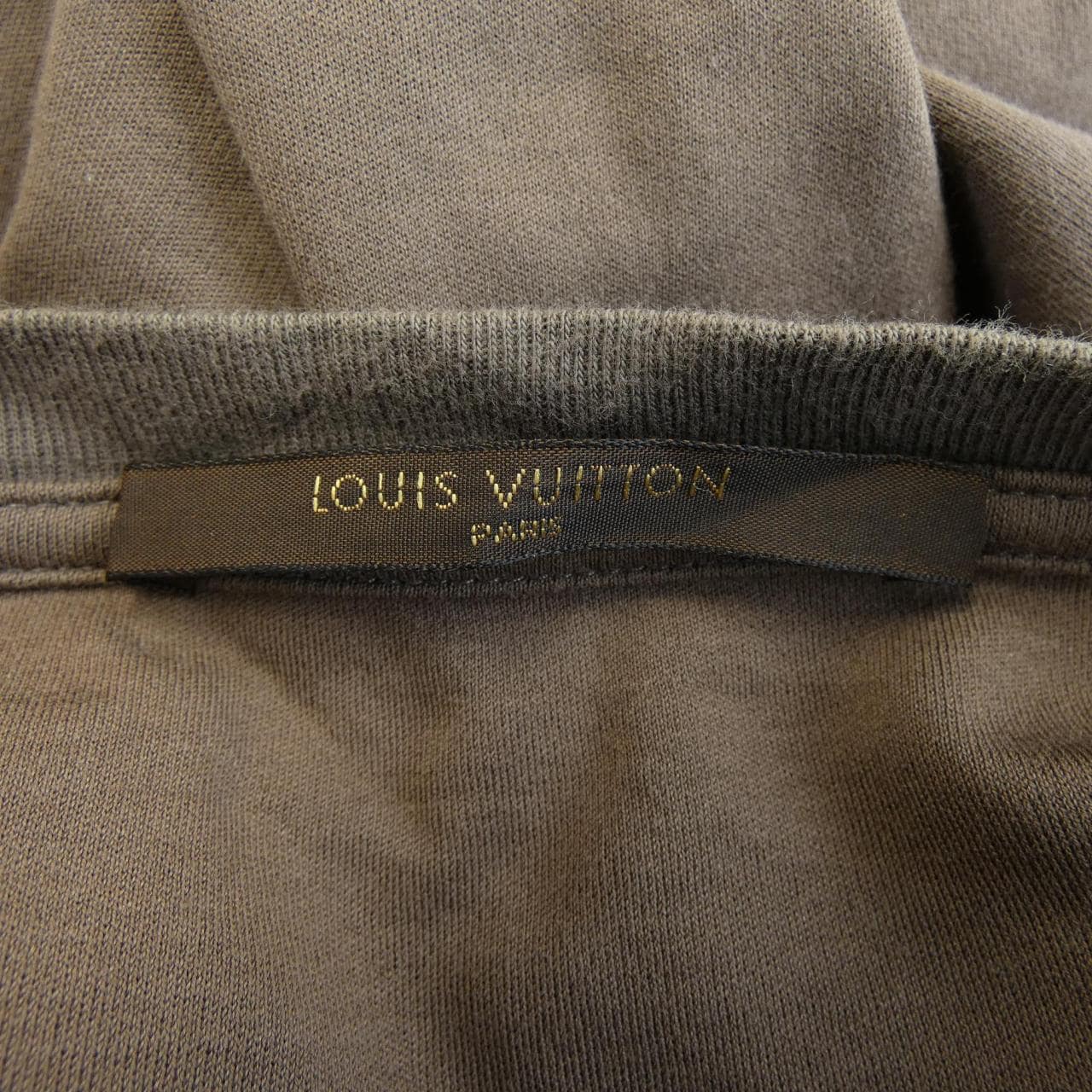 ルイヴィトン LOUIS VUITTON MNJR10CMS Tシャツ