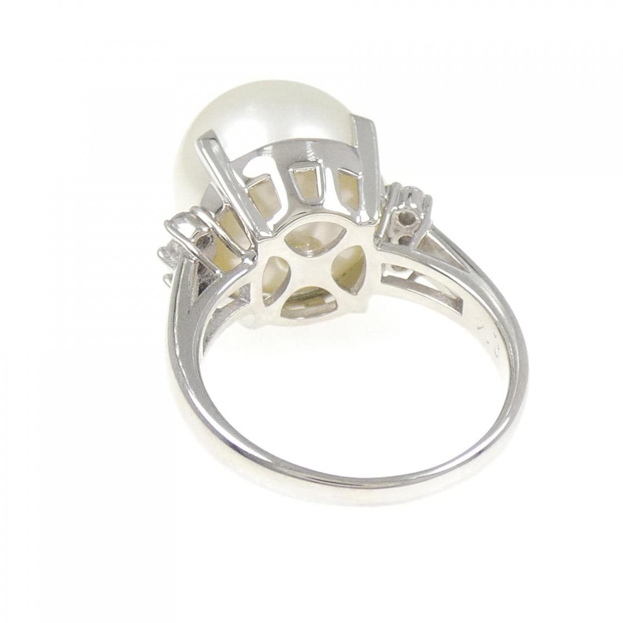 PT900 白蝶パール リング 13.4mm