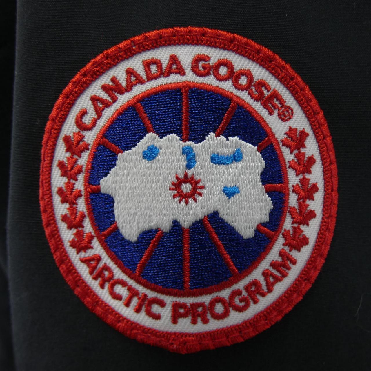 カナダグース CANADA GOOSE ダウンコート