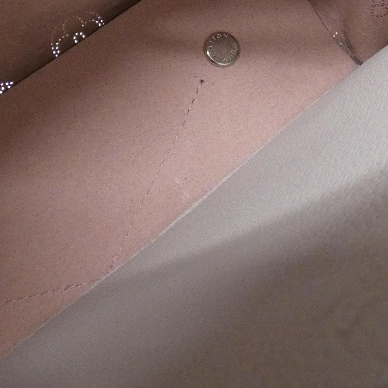 ルイヴィトン マヒナ ムリア M57526 ショルダーバッグ