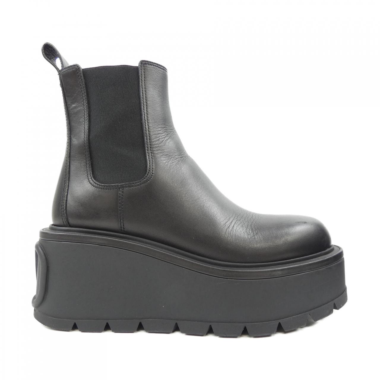 ヴァレンティノガラヴァーニ VALENTINO GARAVANI DV AP72 ブーツ