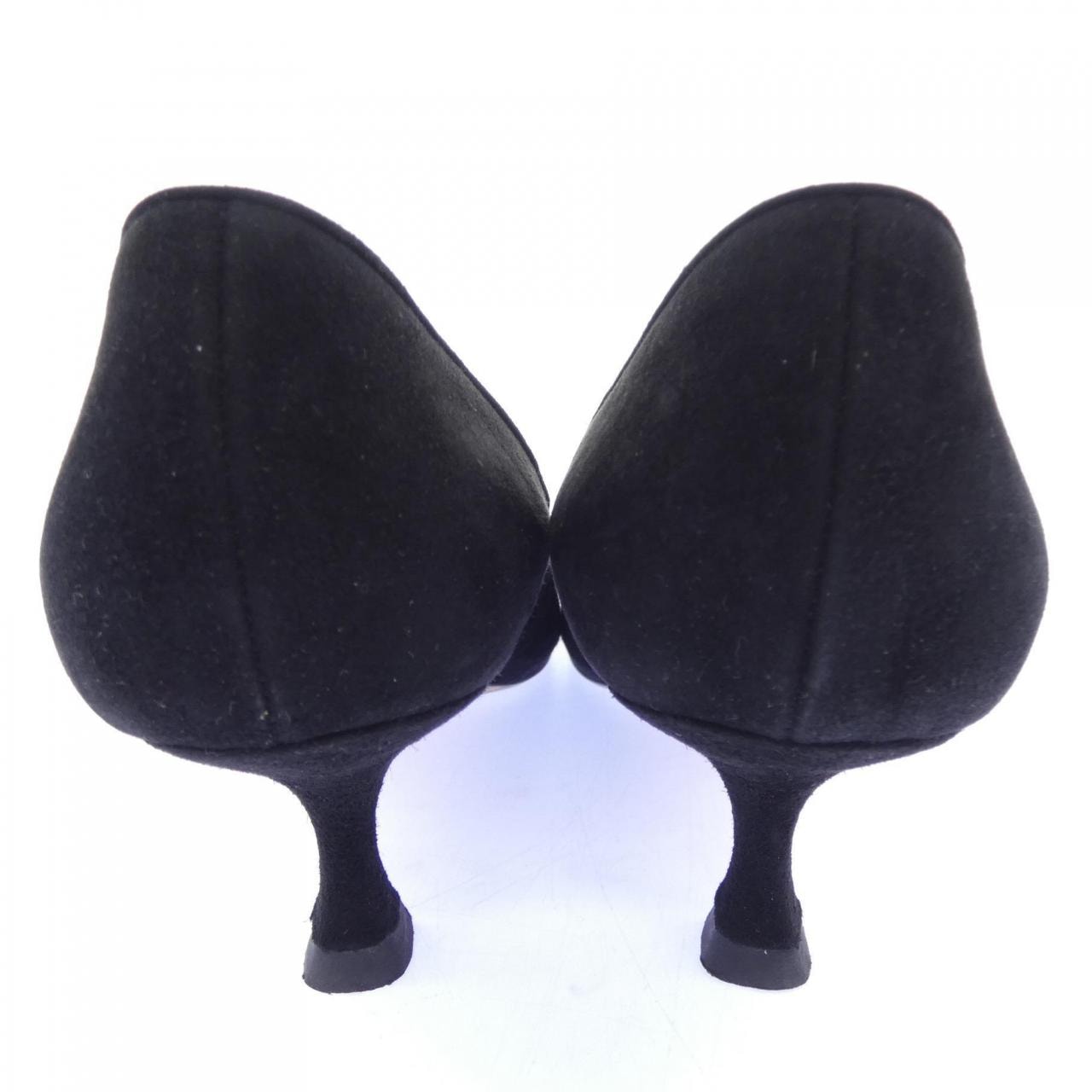 マノロブラニク MANOLO BLAHNIK パンプス