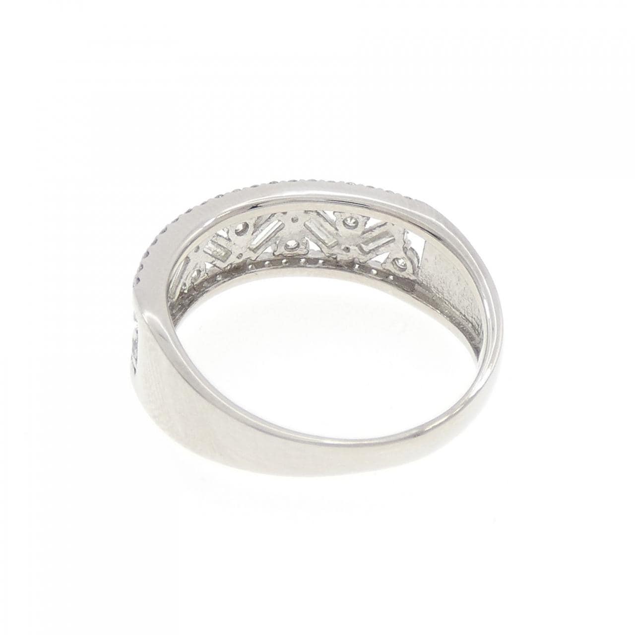 [新品] PT900钻石戒指 0.70CT