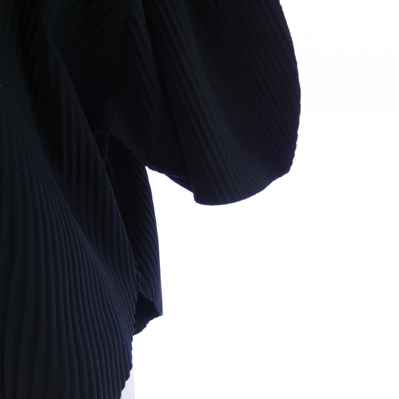 ミーイッセイミヤケ me ISSEY MIYAKE MI52KK621 トップス