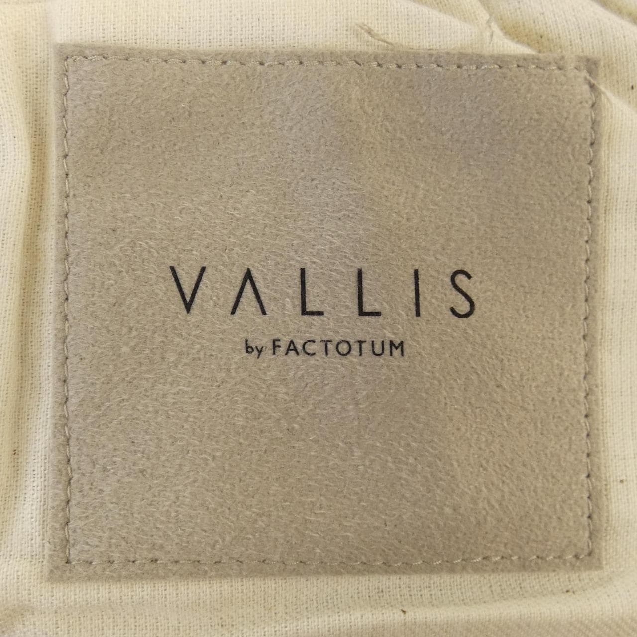 VALLIS by FACTOTUM Pants