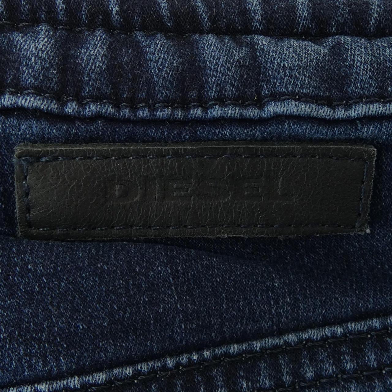 ディーゼル DIESEL ジーンズ