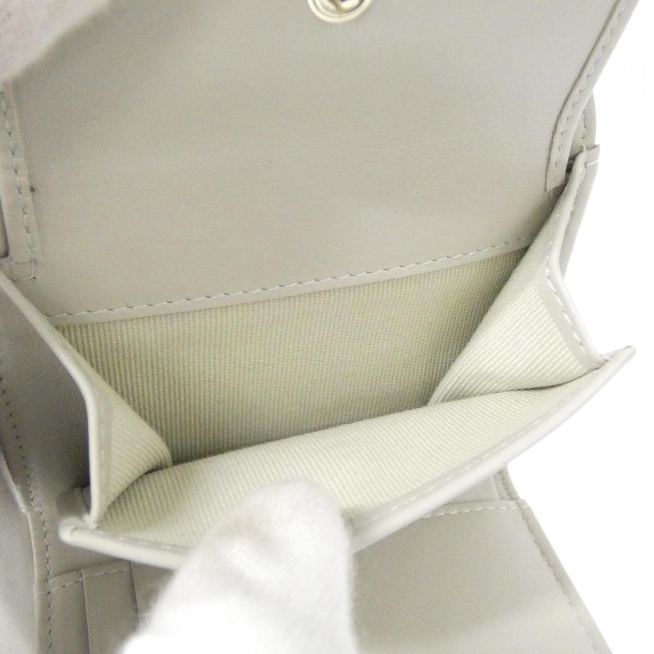 【未使用品】シャネル タイムレスクラシック ライン AP0229 財布