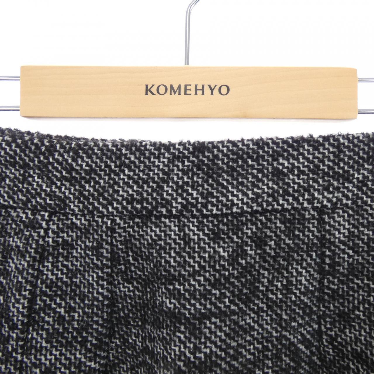 ドルチェアンドガッバーナ DOLCE&GABBANA F4AA8T/FM2D4 スカート