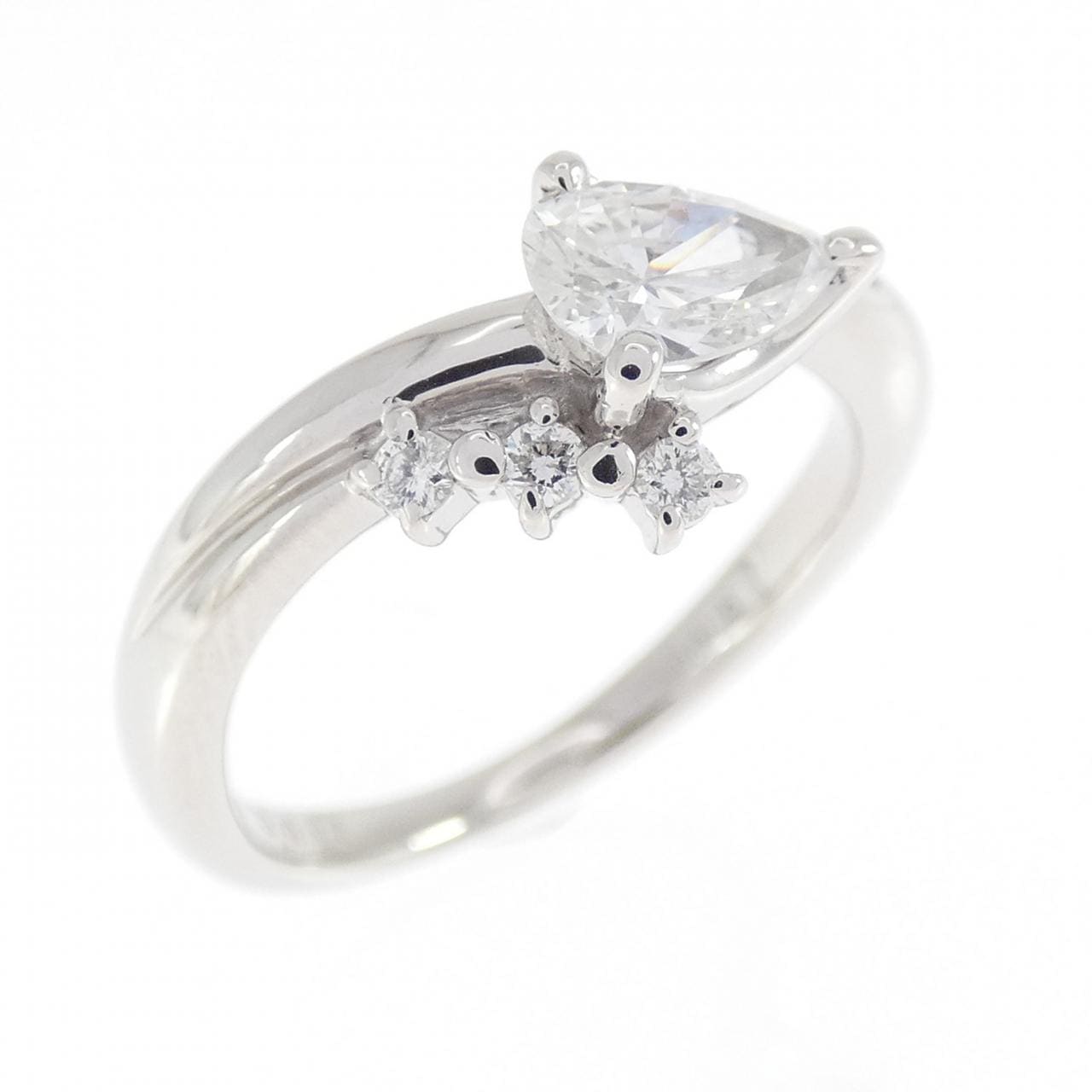 PT900 ダイヤモンド リング 0.411CT