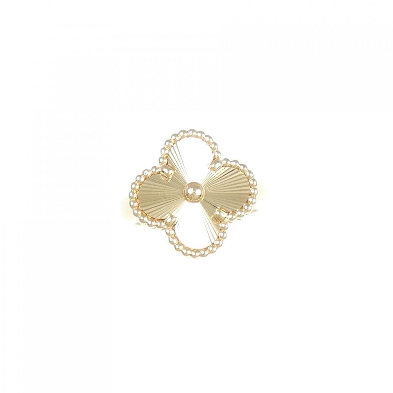 Van Cleef & Arpels vintage Alhambra Ring