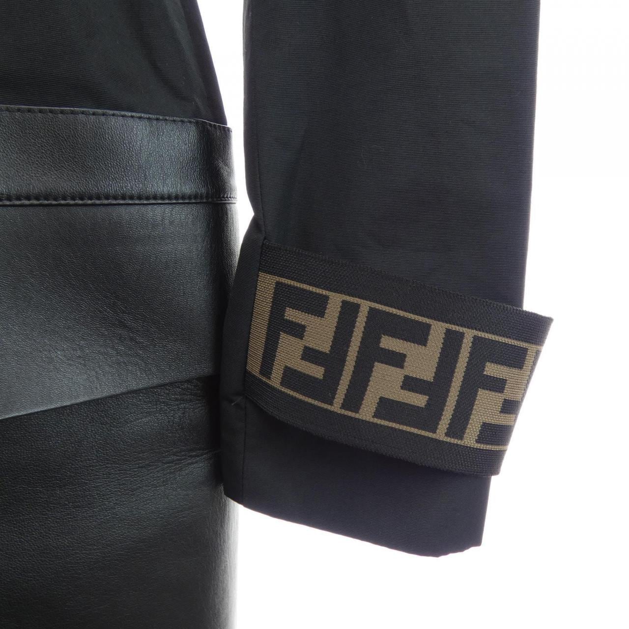 フェンディ FENDI FF8597 A3MW コート