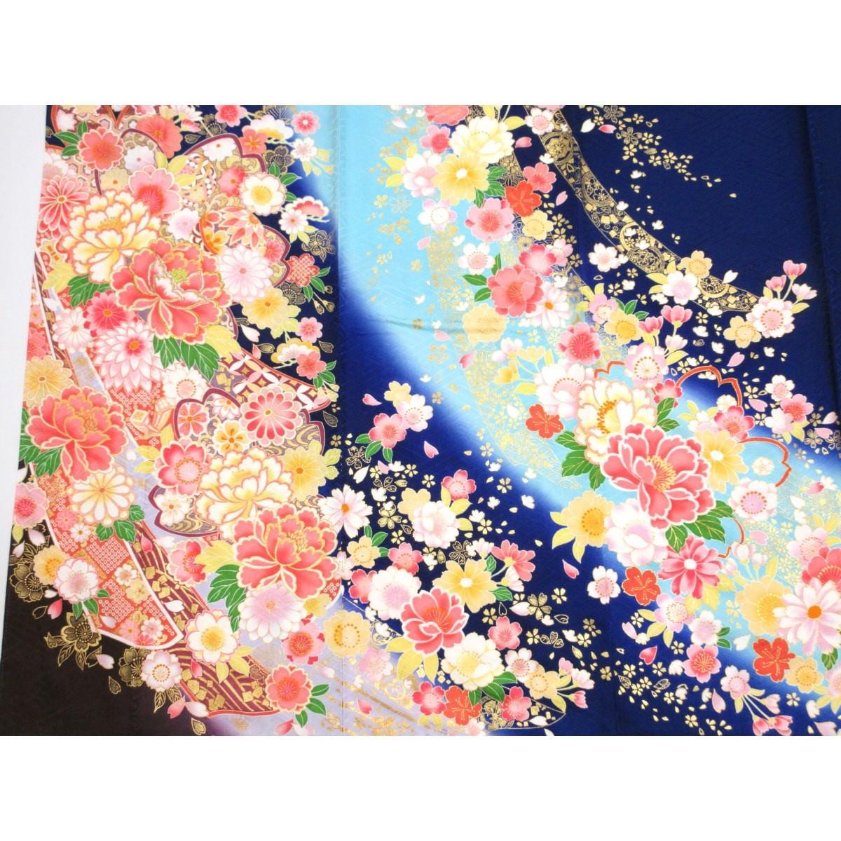 振袖　友禅金彩加工　刺繍入りボカシ染