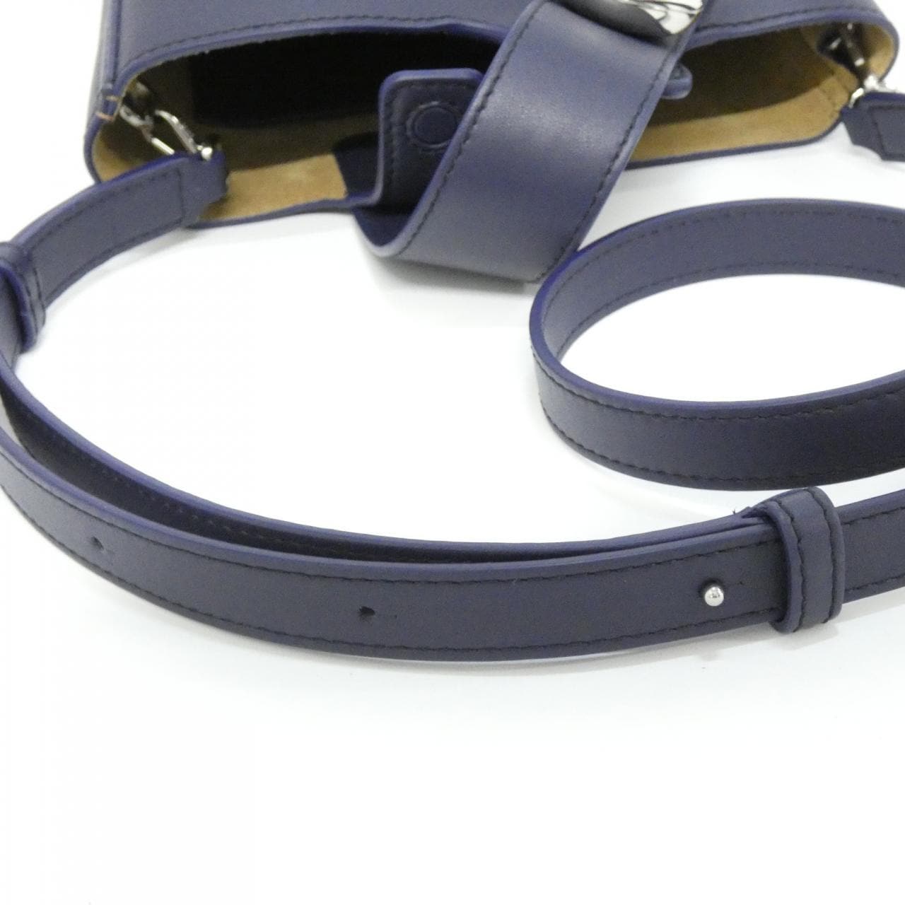 【新品】ロエベ ぺブル バケット バッグ ミニ AANBBBMX01 ショルダーバッグ