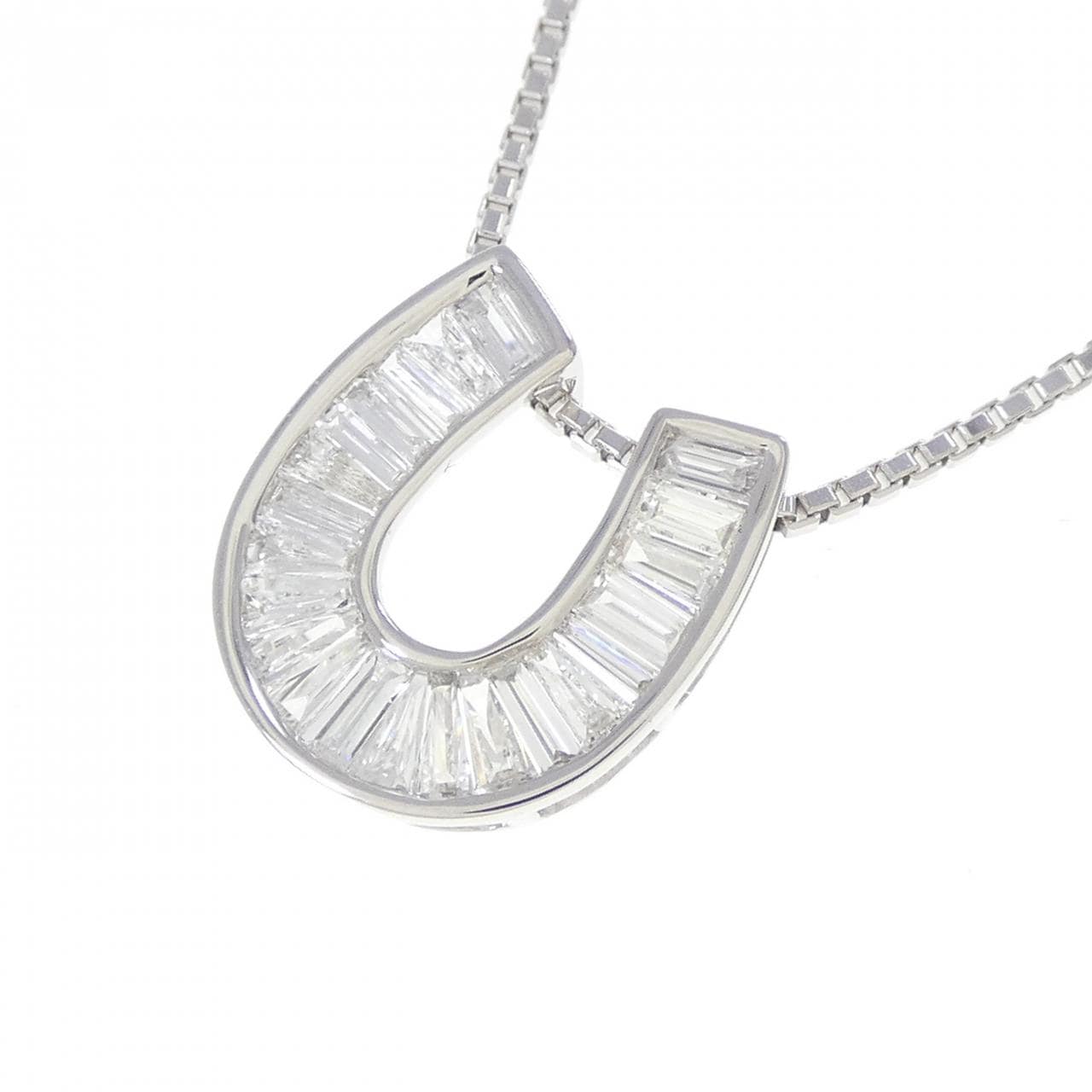 K18WG ホースシュー ダイヤモンド ネックレス