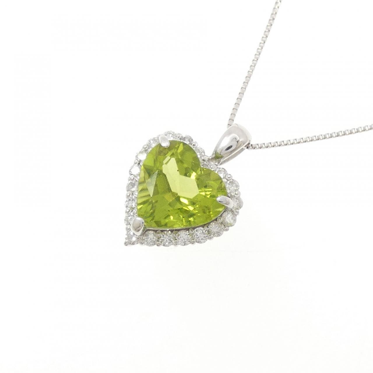 K18WG ハート ペリドット ネックレス 2.66CT